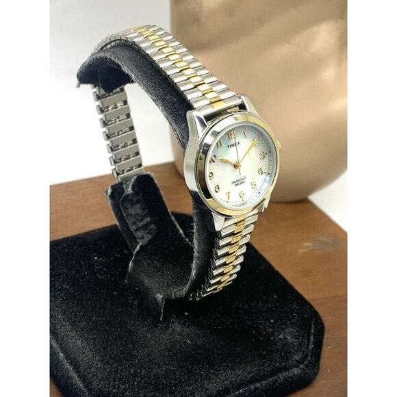 Timex Women's Watch T2M828 Quartz Indiglo Mother of Pearl Dial Two Tone Steel - Picture 14 of 14